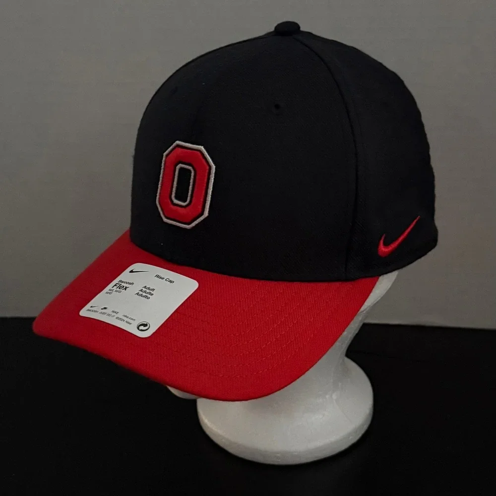NEW Nike Dri-Fit Mens M/L Black Ohio State Buckeyes Swoosh Flex Rise Cap Hat